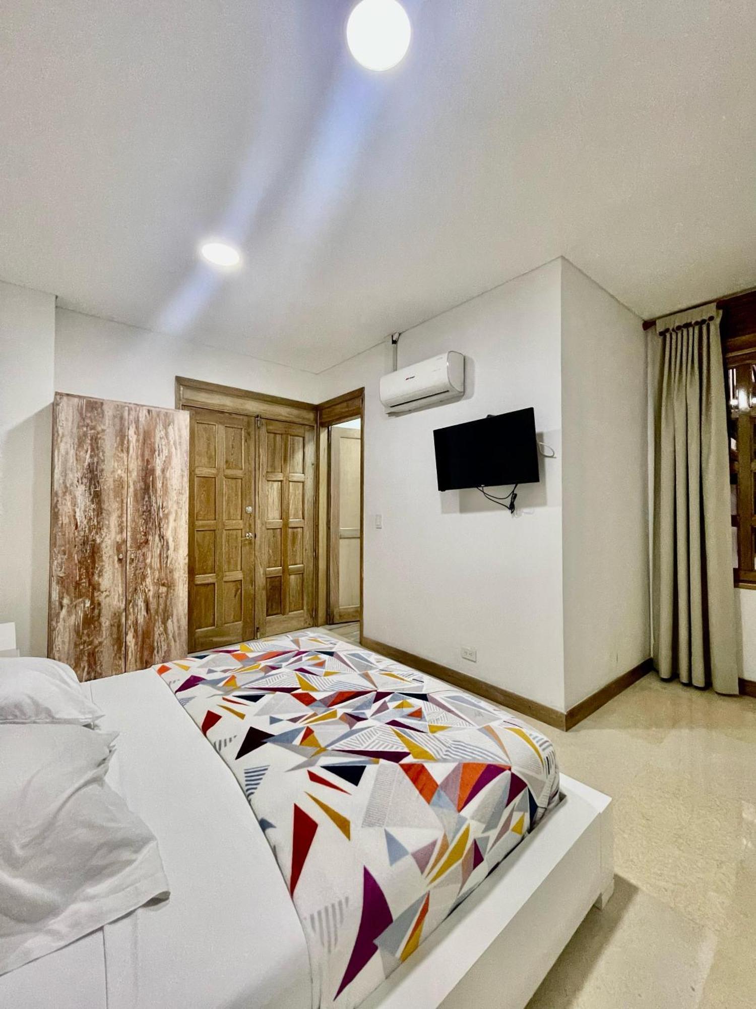 Hotel Cattaleya City Cali Exterior photo